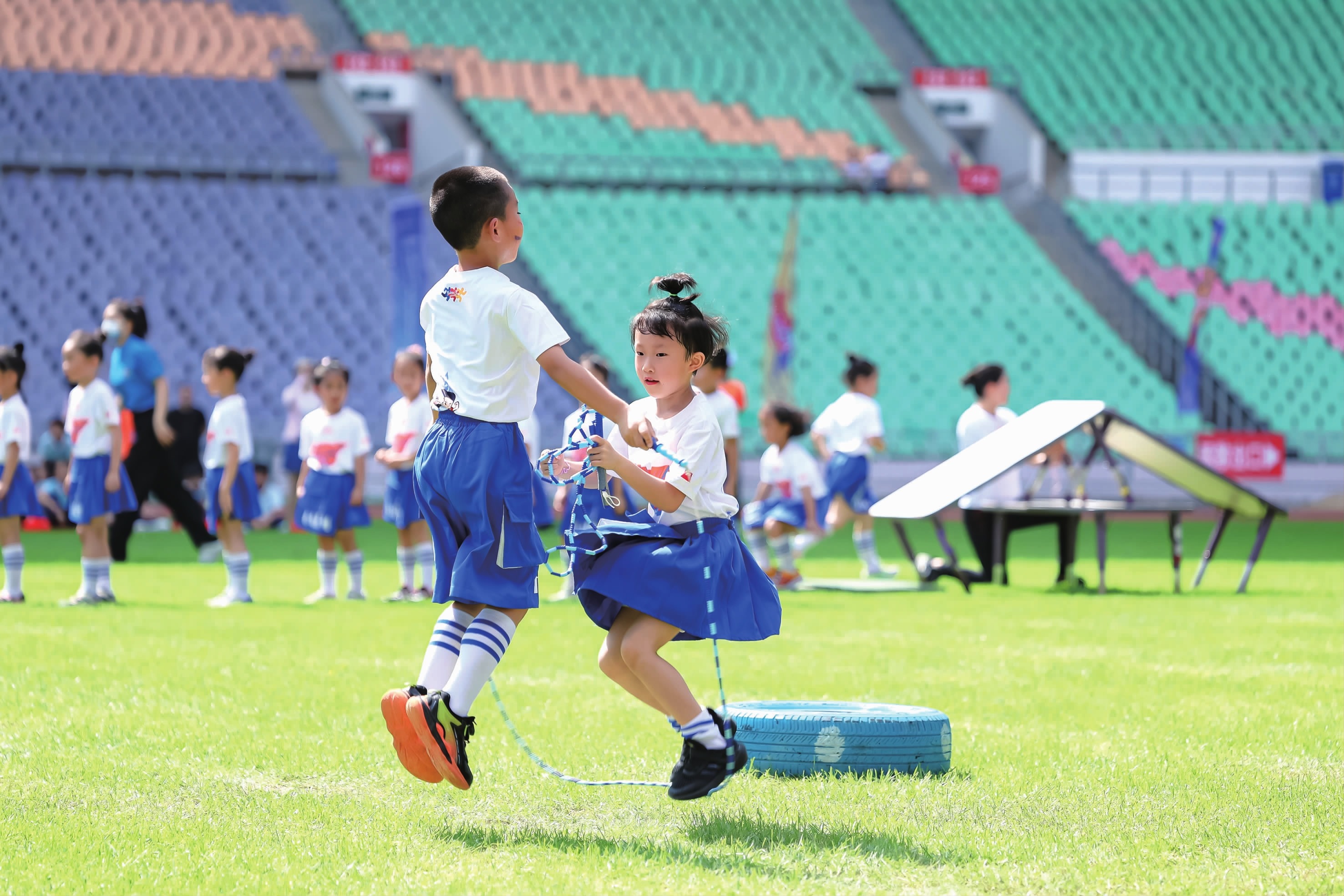 解析德州游骑兵先发轮值的年龄结构