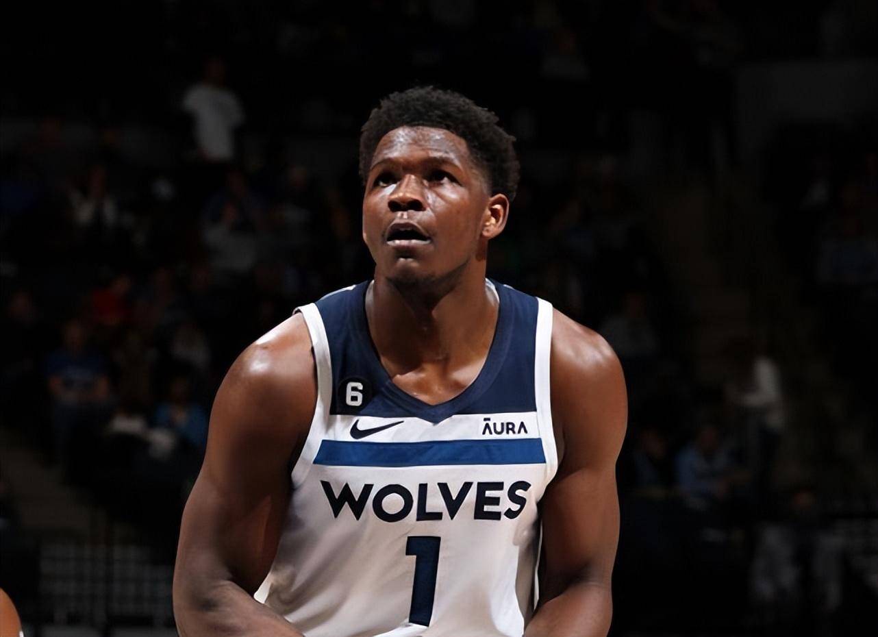 他用自己的 他用自己的