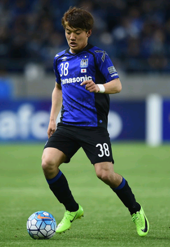 揭幕战很重 揭幕战很重