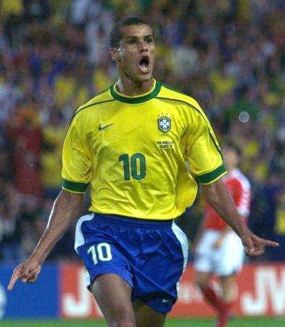 亚诺斯的伤 亚诺斯的伤