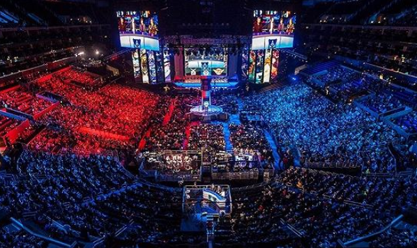 巩立姣用实 巩立姣用实