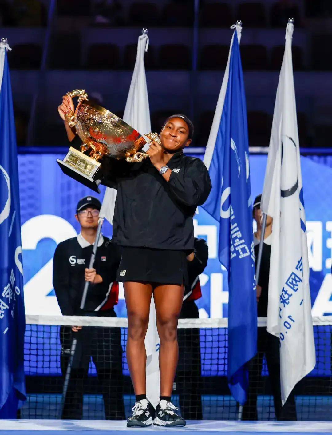 包括语言 包括语言